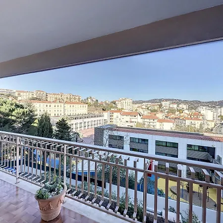 Suq3 - Tres Beau 2 Pieces Avec Terrasse Апартаменты